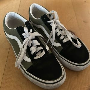 ➖Men’s 7 vans women’s 8.5
